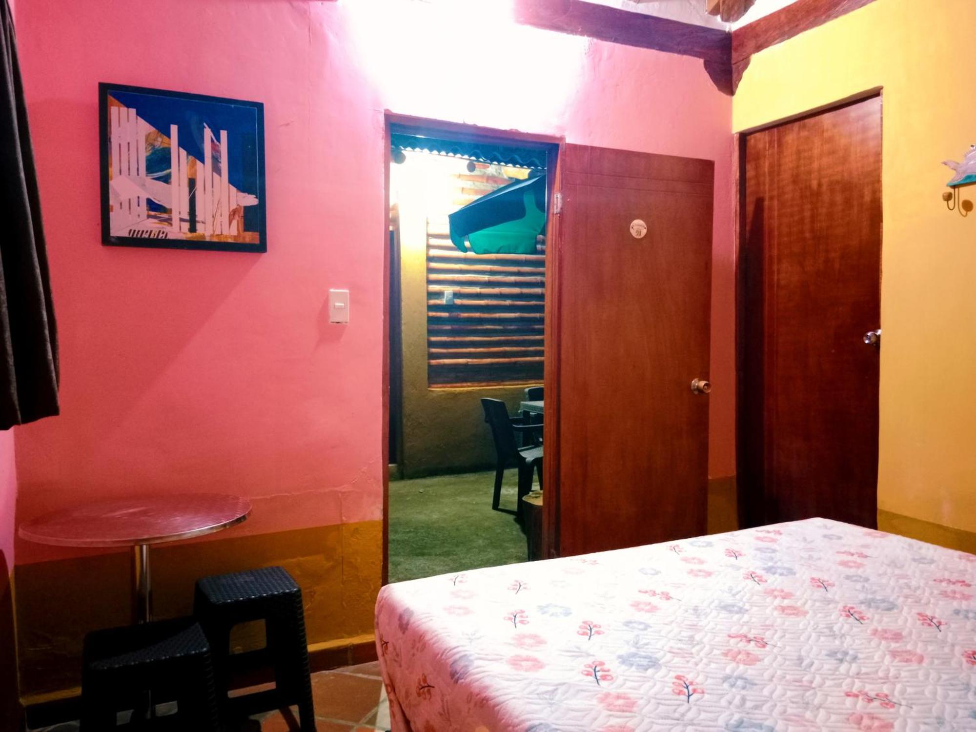 Vista Hermosa Eco Hostal Carmen de Viboral Ruang foto